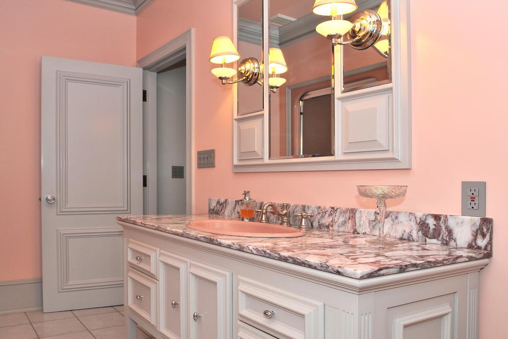 Bass Manor Bed And Breakfast & Art Museum Malta Quarto foto